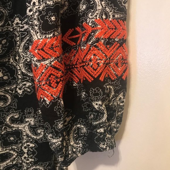 UMGEE Boho Floral Lace Embroidered Dress - Picture 4 of 6